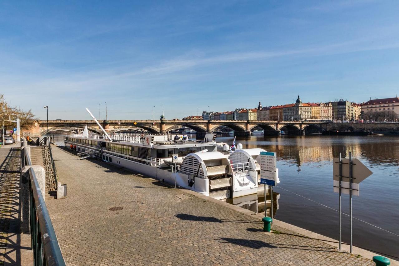 Apartament Prostorny Tripokojovy Apartman U Nabrezi Vltavy